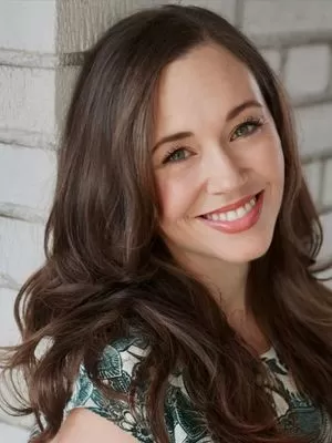 Elyse Willis